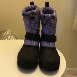 Northside insulated snow boots girls size 11